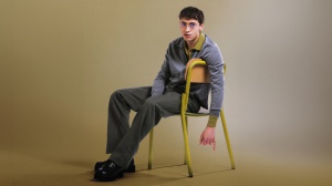 Sanremo 2026, Tredici Pietro in gara con il brano “Uomo che cade”