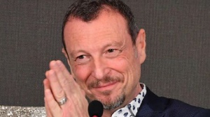 Sanremo, Amadeus: "Sono l'uomo più felice del mondo" Sanremo, Amadeus: "Sono l'uomo più felice del mondo"