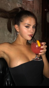 Selena Gomez è la donna più seguita su Instagram
