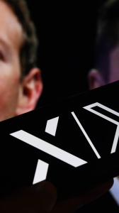 Sfida Elon Musk e Mark Zuckerberg, parla il sindaco di Pompei