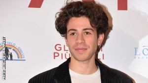 SKAM ITALIA 5: DA OGGI SI PUÒ’ ANCHE PARLARE IN CHAT CON ELIA
