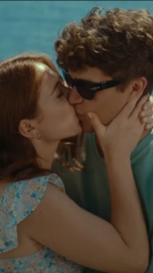 SOTTO IL SOLE DI AMALFI: CAST E TRAMA DEL SEQUEL DI SOTTO IL SOLE DI RICCIONE