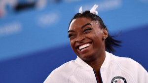 Taylor Swift e l'omaggio alla forza di Simone Biles nel nuovo promo di NBC