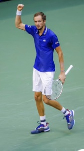Tennis, Novak Djokovic non è più il numero 1: chi è Daniil Medvedev, il nuovo leader del ranking Atp