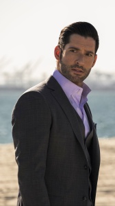 Tom Ellis torna su Netflix per il nuovo film "The Thursday Murder Club"
