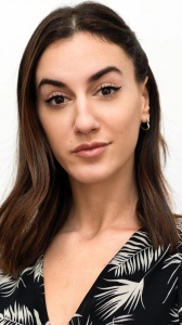 Valeria Angione in tour nei teatri italiani con “Riparto da me”, il suo primo spettacolo 