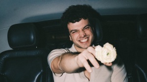 Vasco Rossi si "Kom-plimenta" con Leo Gassman 