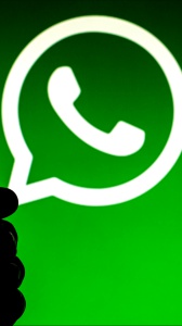 WhatsApp cambia volto: arrivano le pubblicità