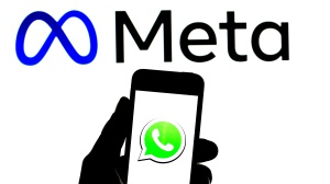 Whatsapp, in arrivo l'Intelligenza artificiale per modificare le foto e creare adesivi