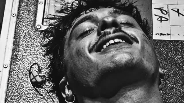 Olly conquista il New York Times: Balorda Nostalgia tra le canzoni dell’anno