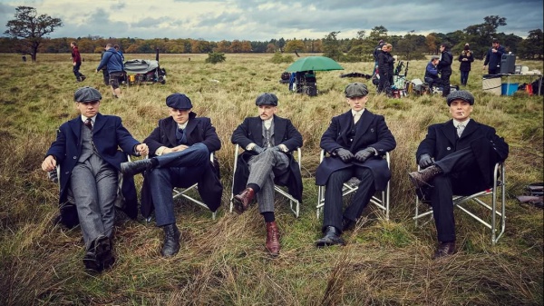 Peaky Blinders: oltre il film anche due nuove serie 