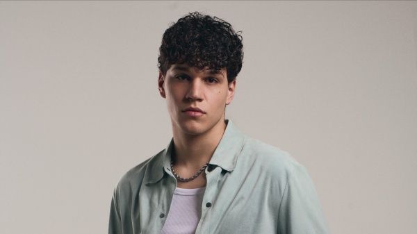 Sanremo Nuove Proposte: Nicolò Filippucci prende il controllo del profilo Instagram di Radio Zeta