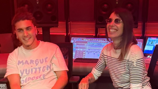Thasup & Giorgia beccati in studio: sta nascendo la collabo dell’anno?