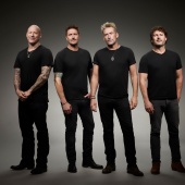 Nickelback, Mike Kroeger a Radiofreccia: "Non abbiamo più intenzione di correre"