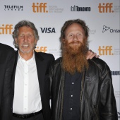Pink Floyd, Roger Waters lancia “Legacy”: il nuovo show affidato al figlio Harry