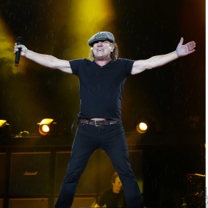 AC/DC, Brian Johnson spiega perché non ha mai votato