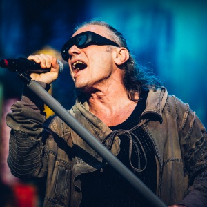 Alice Cooper tifa per gli Iron Maiden nella Rock & Roll Hall Of Fame