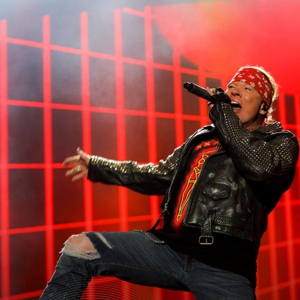 Axl Rose sta meglio, i Guns N'Roses riprendono il tour
