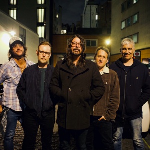 Foo Fighters, ecco chi probabilmente suonerà al posto di Taylor Hawkins