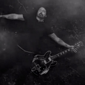 Foo Fighters, online il video di 'Shame Shame'