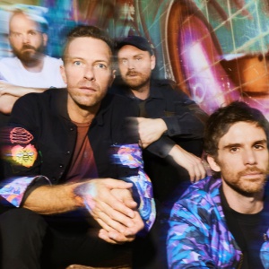 I Coldplay in studio con Nile Rodgers