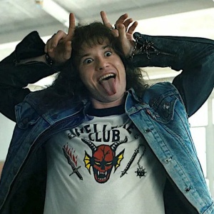 I Metallica 'duettano' con Eddie di Stranger Things su Master Of Puppets