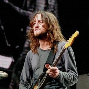 John Frusciante e i serpenti che uscivano dagli occhi