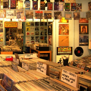 Le vendite dei vinili hanno superato quelle dei CD per la prima volta in 30 anni