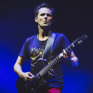 Matt Bellamy, ascolta la cover di 'Bridge Over Troubled Water'
