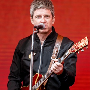Noel Gallagher e la chitarra degli Oasis: rock riportato all’essenziale