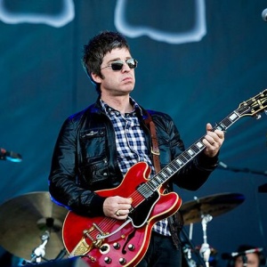 Oasis, all'asta la chitarra che causò la fine della band
