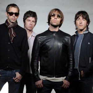 Oasis, la lite di Parigi che portò allo scioglimento della band
