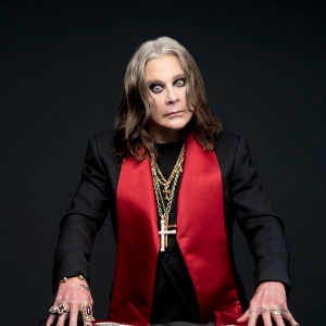 Ozzy Osbourne condivide il video dell'esibizione tagliata durante il match di NFL