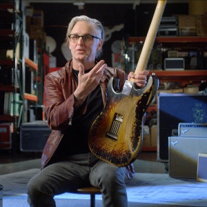 Pearl Jam, la Fender produce la Stratocaster Mike McCready