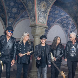 Scorpions in Italia l’11 luglio: Klaus Meine racconta a Radiofreccia 60 anni di rock