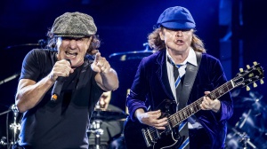  Angus Young:"Power Up è un titolo che descrive bene gli AC/DC"