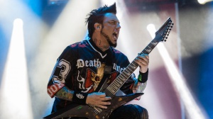 5FDP, il chitarrista Jason Hook lascia il tour 