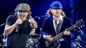 AC/DC: pubblicato il video di Realize e Angus parla della collaborazione con Axl Rose