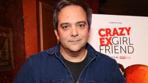 Adam Schlesinger dei Fountains Of Wayne scomparso per il COVID-19