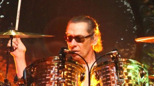 Alex Van Halen farà nuova musica con Steve Lukather dei Toto