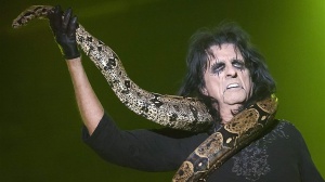 Alice Cooper cantastorie dell'orrore