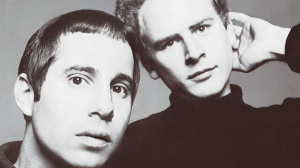 “Mrs. Robinson”, il singolo che trasformò Simon & Garfunkel in un ponte tra cinema e pop