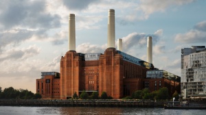 Apple Music Hall apre a Battersea: la centrale dei Pink Floyd diventa un nuovo spazio per la musica dal vivo