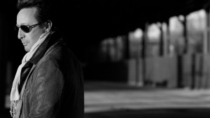 Beatles, Julian Lennon vende memorabilia della band come NFT