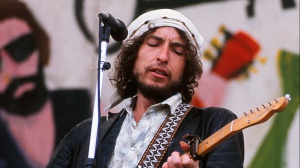 Bob Dylan, l’archivio infinito: 39 CD e 371 registrazioni inedite dalla Rolling Thunder Revue