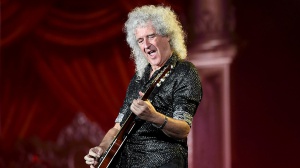 Brian May è stato ricoverato