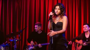 Chris Cornell, l'omaggio della figlia Toni da James Corden