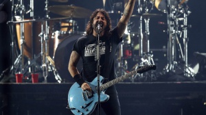 Dave Grohl suona Bob Dylan per le Hanukkah Sessions