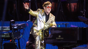 Elton John ha perso la vista e non riesce a completare il nuovo album