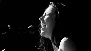 Evanescence e il 'boccone amaro' di Bring Me To Life